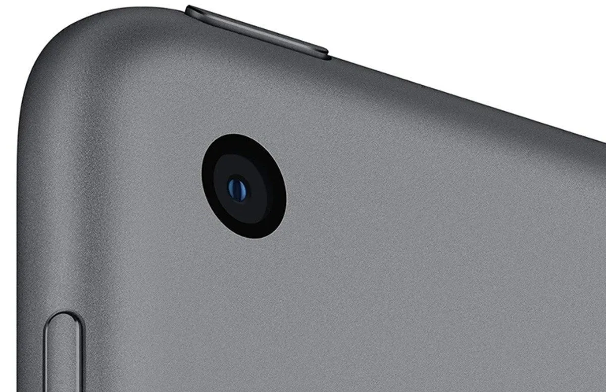 Apple iPad (9th Generation) cameras